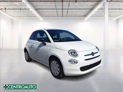 Usata Fiat 500 69 CV (50 kW) 2023 Bianco pastello Utilitaria