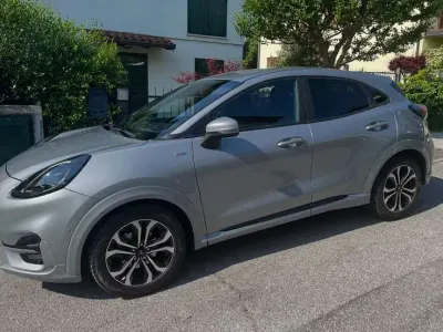 Usata Ford Puma ST-Line 125 CV (91 kW) 2021 Argento SUV