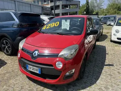 Usata Renault Twingo 69 CV (50 kW) 2013 Rosso Utilitaria
