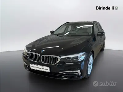 Usata BMW 518 Luxury Line 150 CV (110 kW) 2019 Schwarz pastello Station wagon