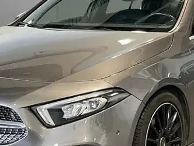 Usata Mercedes A180 Premium 116 CV (85 kW) 2018 Utilitaria