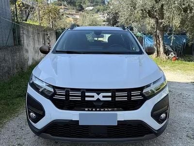 Usata Dacia Sandero Stepway 100 CV (73 kW) 2024 Bianco Berlina