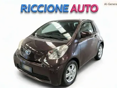 Usata Toyota iQ 68 CV (50 kW) 2009 Viola Utilitaria