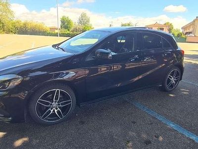 Usata Mercedes A200 AMG 136 CV (100 kW) 2016 Nero Berlina