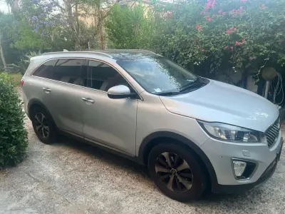 Usata Kia Sorento 220 CV (161 kW) 2015 Grigio SUV