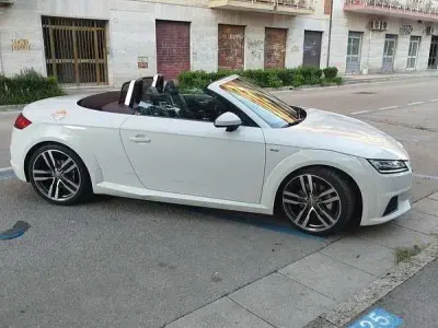 Usata Audi TT Roadster S-Line 184 CV (135 kW) 2016 Cabrio