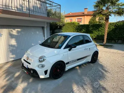 Usata Abarth 595 145 CV (106 kW) 2018 Bianco Utilitaria