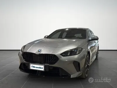 Gebraucht BMW 118 M Sport 150 PS (110 kW) 2024 Grau Kleinwagen