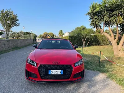 Usata Audi TT Roadster Ambiente 197 CV (144 kW) 2022 Cabrio