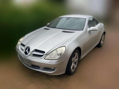 Usata Mercedes SLK200 163 CV (119 kW) 2005 Argento Cabrio