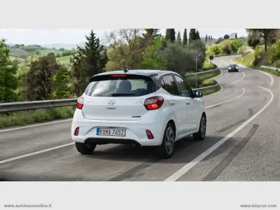 Usata Hyundai i10 63 CV (46 kW) 2025 Bianco Utilitaria
