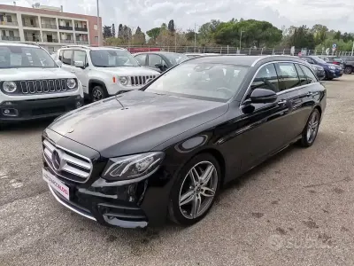 Usata Mercedes E350 Premium 258 CV (189 kW) 2017 Nero Station wagon