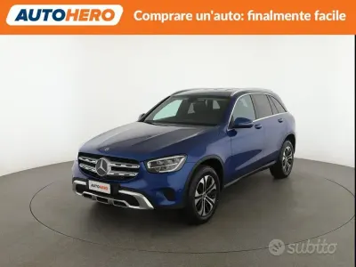 Usata Mercedes GLC300e Business 194 CV (142 kW) 2022 Blu SUV