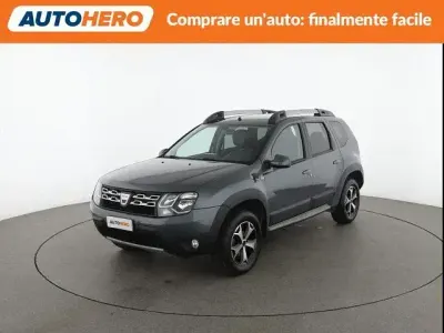 Usata Dacia Duster 109 CV (80 kW) 2017 Grigio SUV