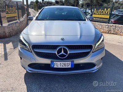 Usata Mercedes CLA180 108 CV (79 kW) 2017 Argento Berlina