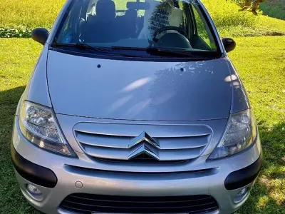 Usata Citroën C3 60 CV (44 kW) 2009 Grigio Berlina