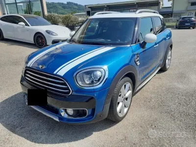 Usata Mini Cooper D Countryman Hype 150 CV (110 kW) 2017 Bluazzurro SUV