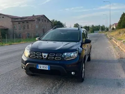 Usata Dacia Duster Comfort 116 CV (85 kW) 2019 Blu/azzurro SUV