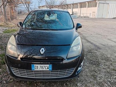 Usata Renault Grand Scénic III 120 CV (88 kW) 2009 Nero Monovolume