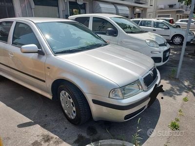 Usata Skoda Octavia Ambiente 2003 Grigio Berlina