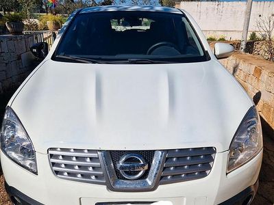 Używany Nissan Qashqai 106 KM (77 kW) 2009 Biały SUV