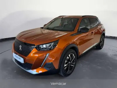 Usata Peugeot 2008 Allure 131 CV (96 kW) 2023 Arancione SUV