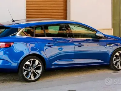 Usata Renault Mégane GrandTour 110 CV (80 kW) 2017 Station wagon