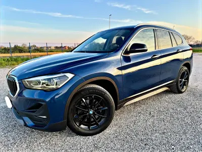 Usata BMW X1 Comfort Edition 150 CV (110 kW) 2021 Blu SUV