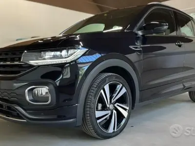 Usata VW T-Cross R-line 95 CV (69 kW) 2019 Nero SUV