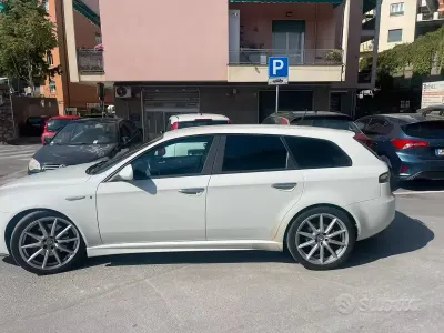 Occasion Alfa Romeo 159 150 ch (110 kW) 2012 Blanc Break