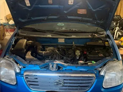 Usata Suzuki Wagon R+ 76 CV (55 kW) 2003 Bluazzurro Monovolume