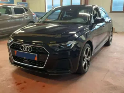 Usado Audi A1 Advanced 116 CV (85 kW) 2020 Azul SUV