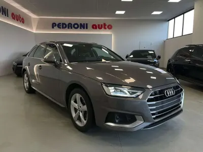 Begagnad Audi A4 Advanced Plus 163 HK (119 kW) 2019 Grå Kombi