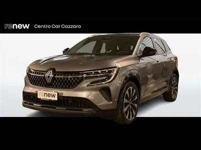 Usata Renault Austral Techno 131 CV (96 kW) 2023 Grigio scuro SUV
