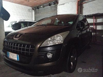Usata Peugeot 3008 110 CV (80 kW) 2010 Marrone Station wagon