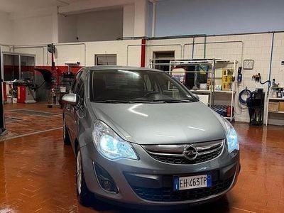 Usata Opel Corsa Cosmo 75 CV (55 kW) 2011 Grigio Utilitaria