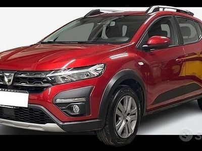 Usata Dacia Sandero Comfort 91 CV (66 kW) 2023 Rosso Berlina