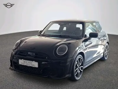 Begagnad Mini John Cooper Works 204 HK (150 kW) 2025 Svart Halvkombi