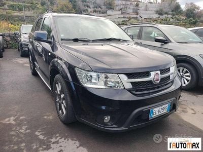 Usata Fiat Freemont Lounge 140 CV (102 kW) 2012 Blu SUV