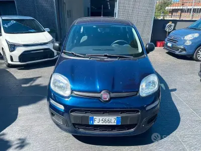 Usata Fiat Panda Easy 69 CV (50 kW) 2017 Blu Utilitaria