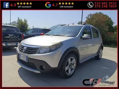 Usata Dacia Sandero Stepway 87 CV (63 kW) 2011 Berlina
