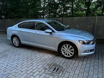 usata VW Passat 8ª serie - 2014