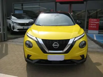 Usata Nissan Juke Tekna 114 CV (83 kW) 2024 Yellow/black SUV