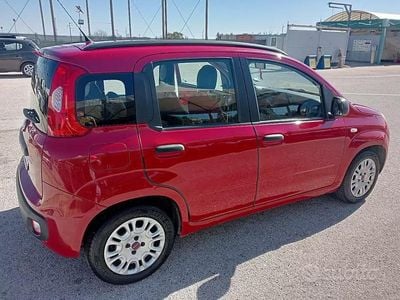 Usata Fiat Panda 69 CV (50 kW) 2012 Rosso Utilitaria