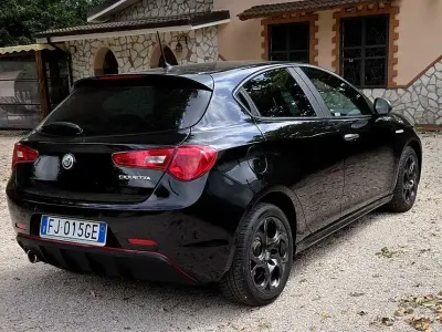 Usata Alfa Romeo Giulietta Super 120 CV (88 kW) 2017 Utilitaria