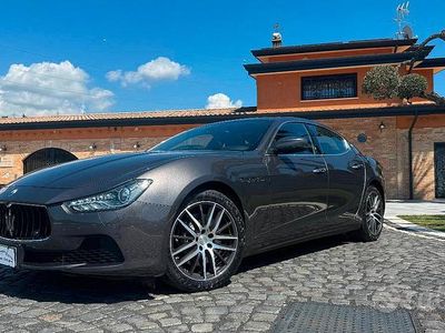 Usata Maserati Ghibli 250 CV (183 kW) 2017 Grigio Berlina
