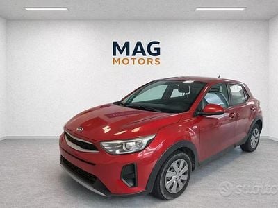Usata Kia Stonic Urban 110 CV (80 kW) 2018 Rosso SUV