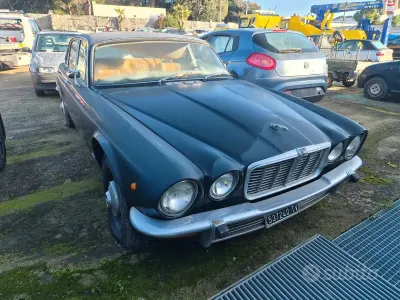 Usata Jaguar XJ6 285 CV (209 kW) 1970 Verde Berlina