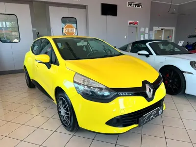 Usata Renault Clio IV 72 CV (52 kW) 2014 Giallo Berlina