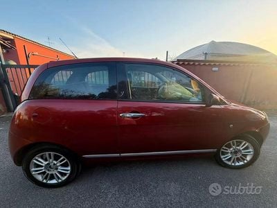 Usata Lancia Ypsilon 75 CV (55 kW) 2008 Rosso Utilitaria